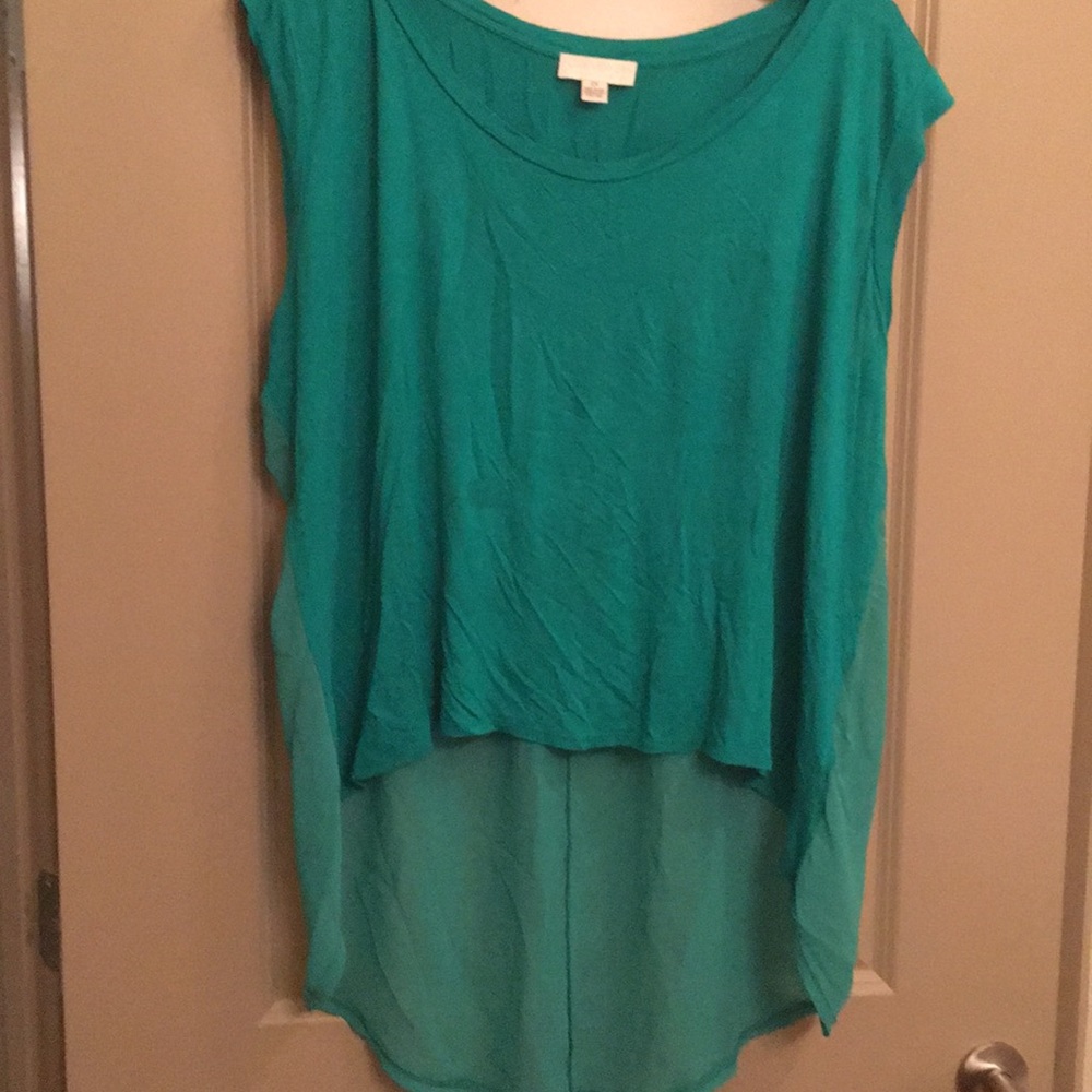 Green shirt